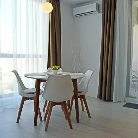 Premium Onix Blue Mamaia Nord Apartament *